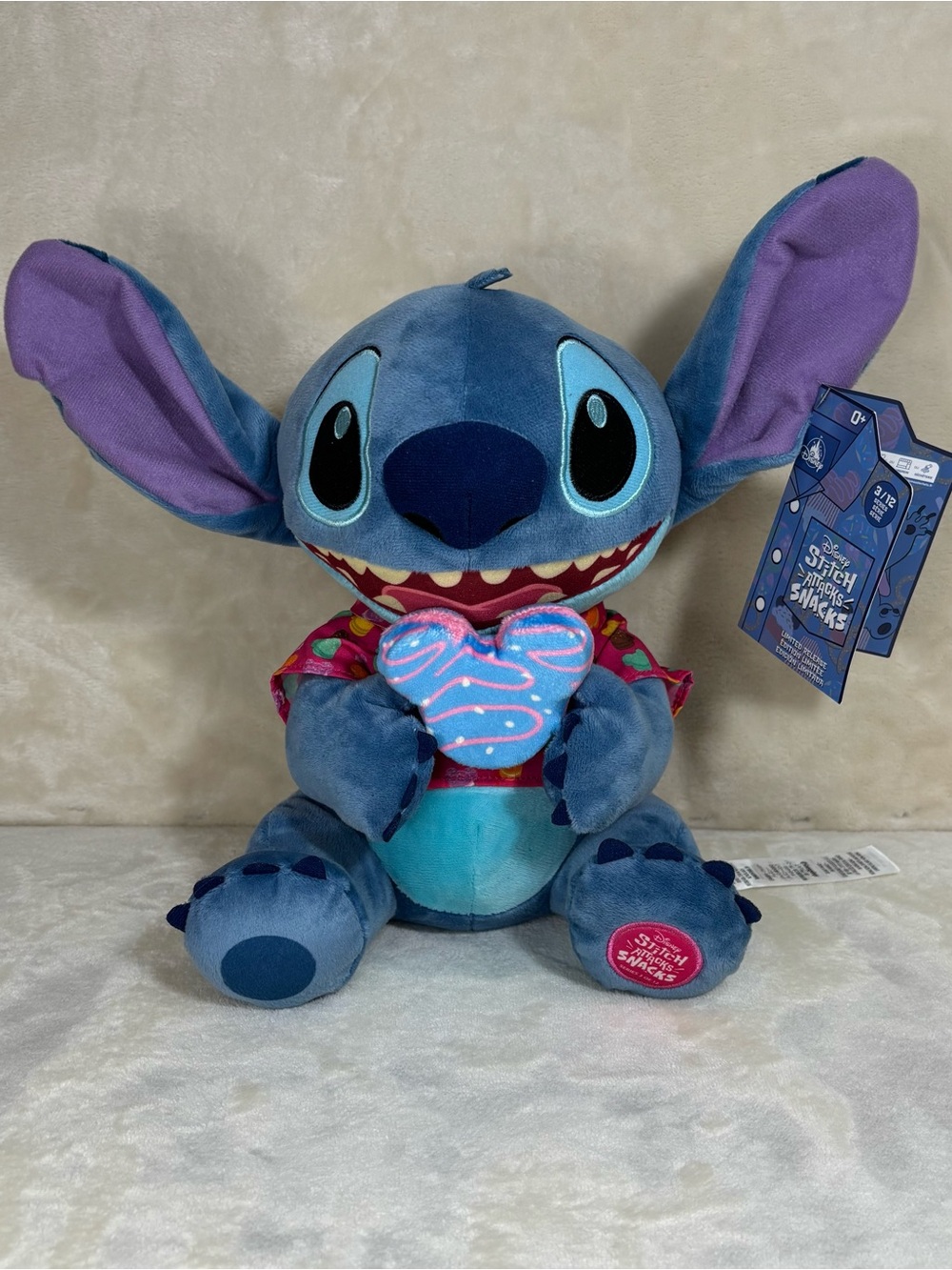 Disney Parks Stitch Attacks Snacks Plush – Macaroon Limited Edition NWT